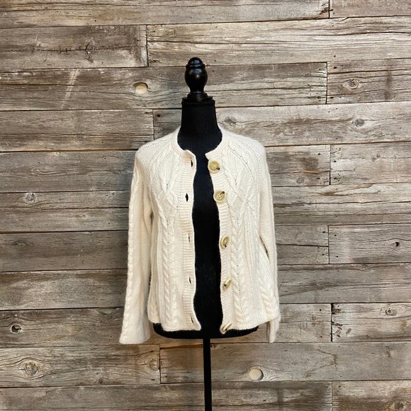 SUPER SOFT Nautica Button Up Cardigan - Picture 1 of 7